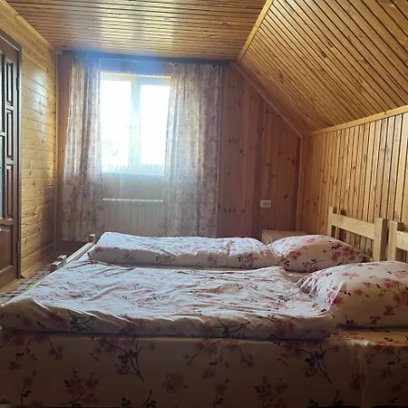 перлина Comfort - номери з власним санвузлом Guest house