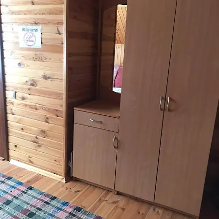 перлина Comfort - номери з власним санвузлом 3* Pilipets